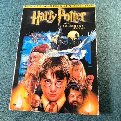 HARRY POTTER AND THE SORCERER'S STONE SPECIAL WIDESCREEN EDITION DVD