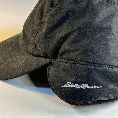 EDDIE BAUER DOWN FILLED BLACK THERMAL CAP WITH SHERPA FOLD DOWN EAR PROTECTION
