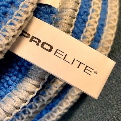MICROFIBER 2-SIDED APPLICATOR PADS by PRO ELITE 6 COUNT