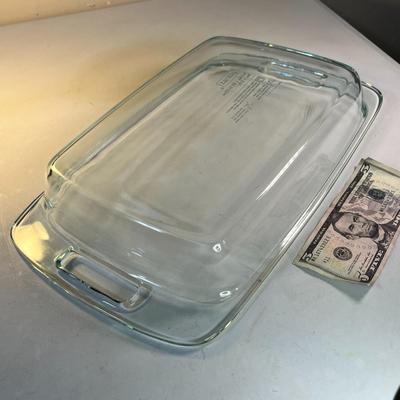 PYREX CLEAR 9" x 13" BAKING DISH WITH HANDLES