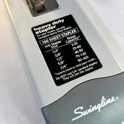 SWINGLINE HEAVY DUTY STAPLER TAKES STAPLES UP TO 3/4", CAN STAPLE 160 SHEETS, ADJUSTABLE DEPTH