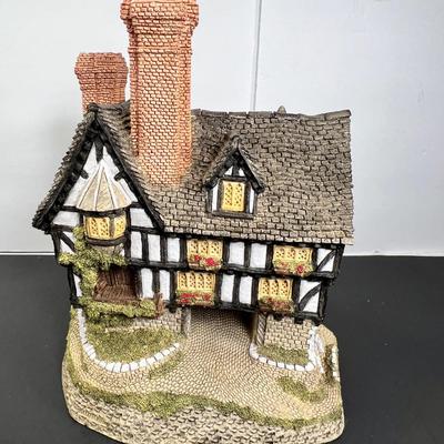 David White Falstaff Manor #3886