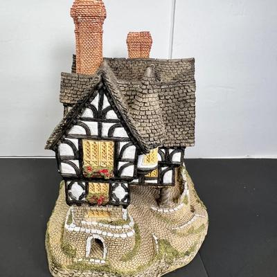 David White Falstaff Manor #3886