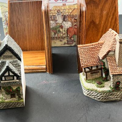 David White Bookends with Box and COA