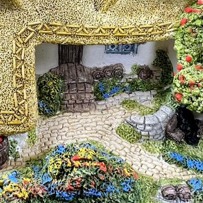 David White orchard cottage  Box and COA