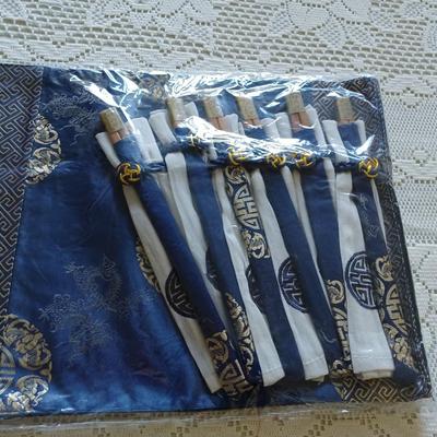 2 Japanese table settings of 6 with chopsticks