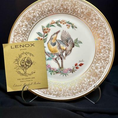 1973 â€œMeadowlarkâ€ Lenox Limited Edition from the Boehm Bird Collection