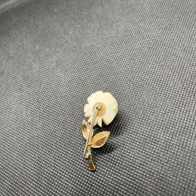 Vintage Brooch Pin Flower 12k Gold