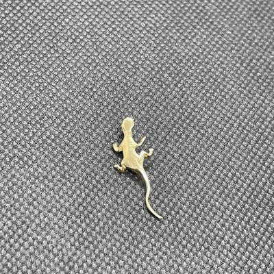 Tiny 14k gecko pendant