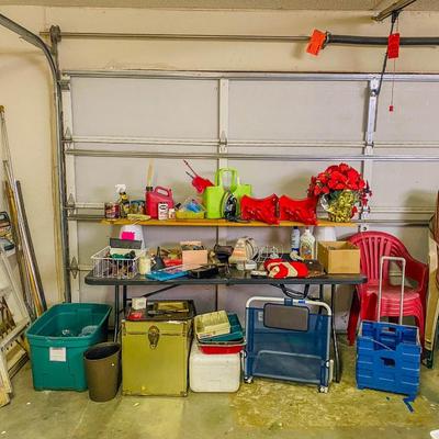 Lot -2 Garage items and outdoor