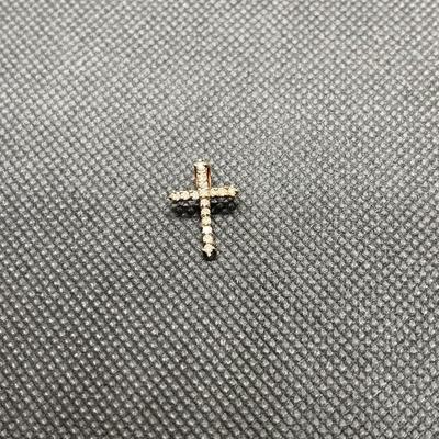 10k Gold Diamond Cross Pendant