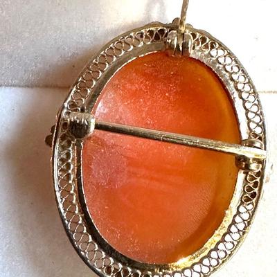 14kt Gold Vintage Cameo Pendant-Brooch