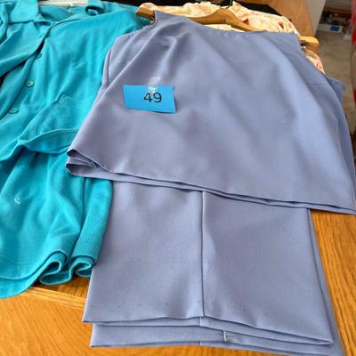 Lot 5 of Women's tops