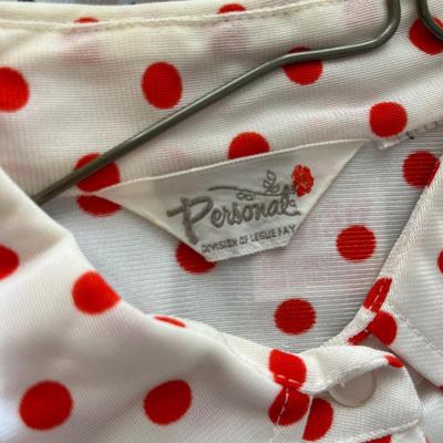 Lot 10 of tops