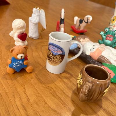Lot of misc decor