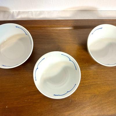 Vintage Hand Painted Chinese Rice Bowl (3)