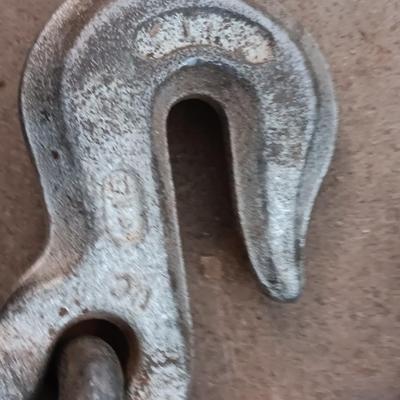 Tow Chain with two steel hooks