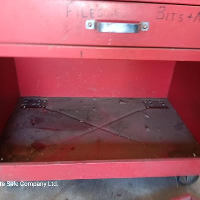 Three drawer Tool chest with under storage