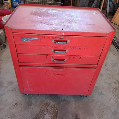 Three drawer Tool chest with under storage