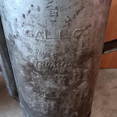 Two Vintage swivel spout oil cans - gallon Tool king & half gallon Huffman