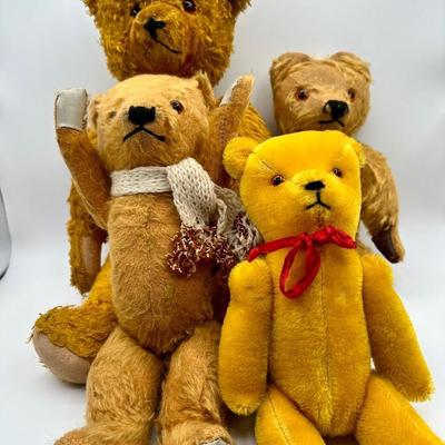 Lot of 4 Vintage â€˜Shades of Orangeâ€ Handmade Bears