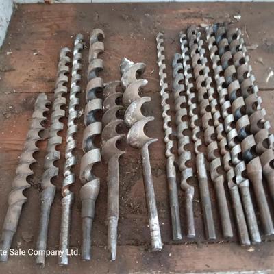 Assortment of bits - drill bits