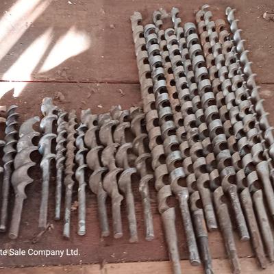 Assortment of more bits - drill bits