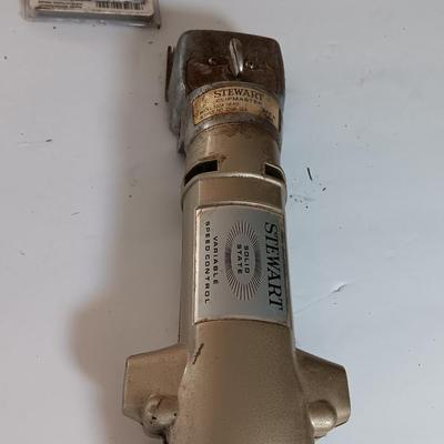 Stewart variable control livestock / animal sheers