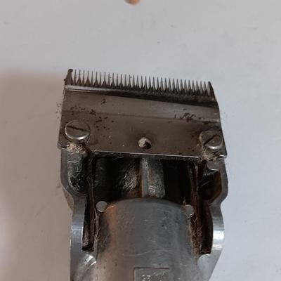 Stewart variable control livestock / animal sheers
