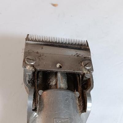 Stewart variable control livestock / animal sheers