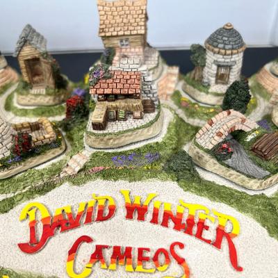 David White Diarama 12 cottages