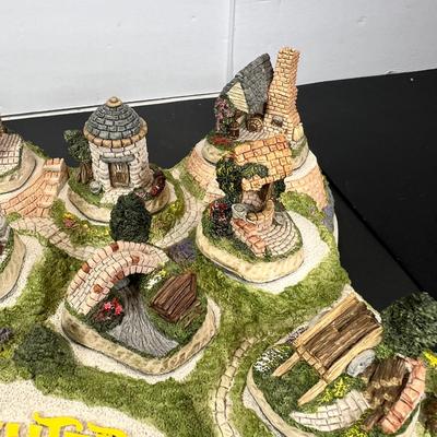 David White Diarama 12 cottages