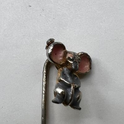 Stick pins and tie pins