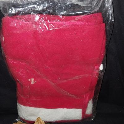 MUSICAL SANTA-FOUR CHAIR COVERS=RIBBON