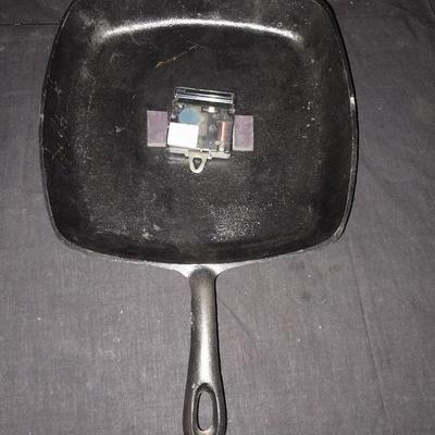 CASTIRON SKILLET CLOCK AND METAL CANDLE HOLDER