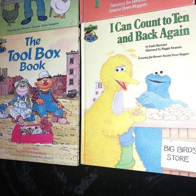CHILDRENS SESAME STREET BOOKS