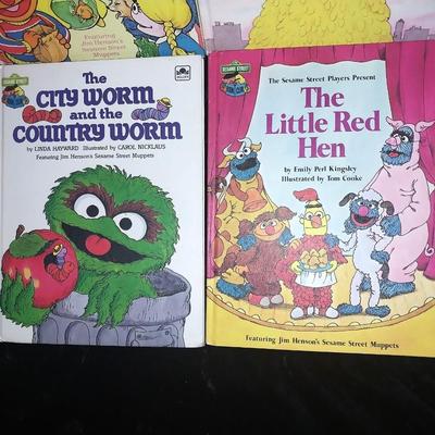 CHILDRENS SESAME STREET BOOKS