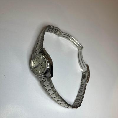 Ladies Seiko Quartz Watch