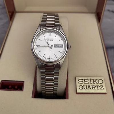 Ladies Seiko Quartz Watch