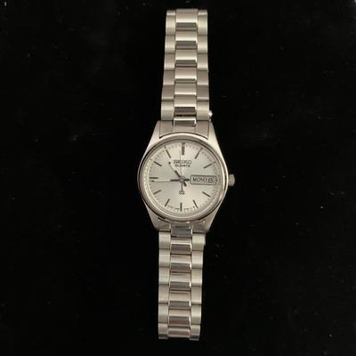 Ladies Seiko Quartz Watch