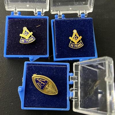 Achievement Pins