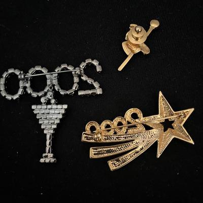 Year 2000 Commemorative Jewelry/Pins
