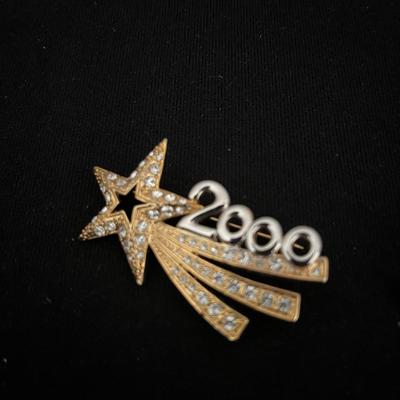 Year 2000 Commemorative Jewelry/Pins