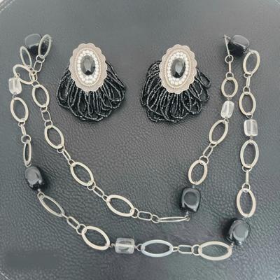 Statement Clip-On Earrings & Chain Necklace