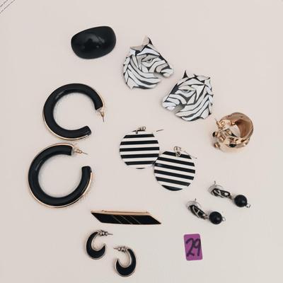 Black & White Earring Assortment