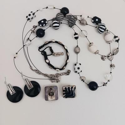 Black & White Beaded Necklace and Earring Assortment