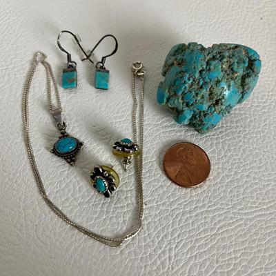 Sterling Silver Turquoise Jewelry and Assorted Turquoise Colored Beads