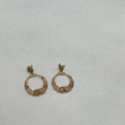 10K BLACK HILLS GOLD DANGLE HOOP PIERCED EARRINGS