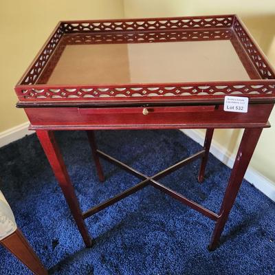 Bombay Co. Side table w 1 pull out Shelf 18x12x27