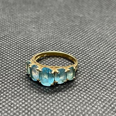 Blue topaz 10k gold ring size 6.5